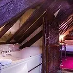 Le Presbytere 3* Париж