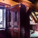 Le Presbytere 3* Париж