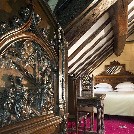 Hotel Le Presbytère Paris