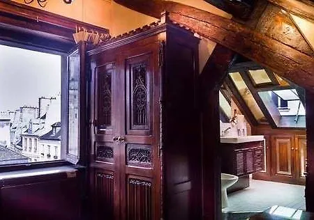 Le Presbytère 3* Paris