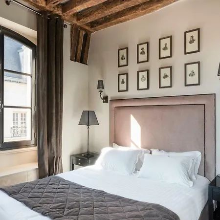 Le Presbytere 3*