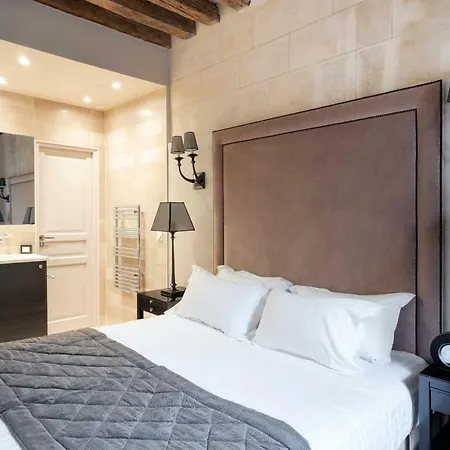 Le Presbytère 3*