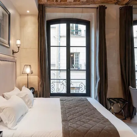 Le Presbytère 3*