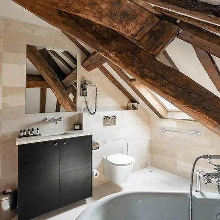 Le Presbytere 3* París