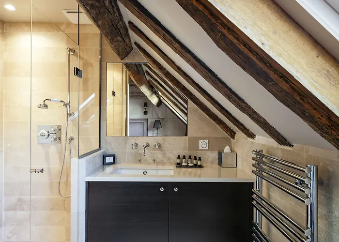 Le Presbytere Paris