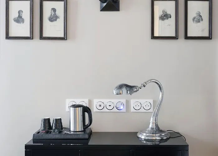 Hotel Le Presbytere Paris