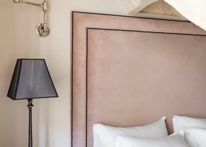 Le Presbytere 3* Paris