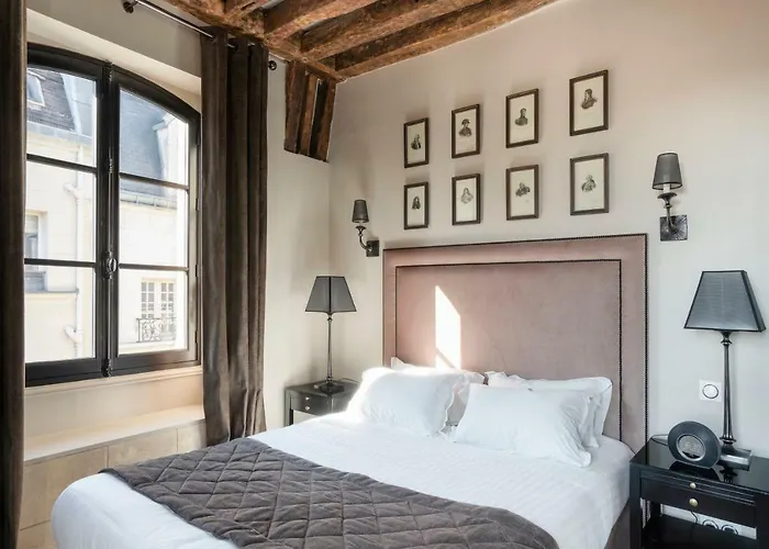 Le Presbytere 3*