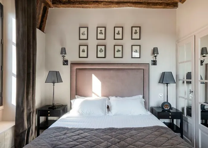 Hotel Le Presbytere Parijs