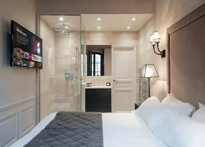 Hotel Le Presbytere Paris