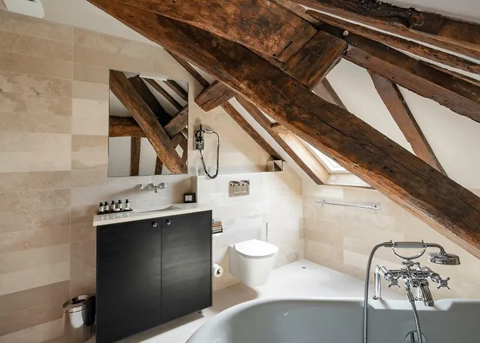 Le Presbytere 3* Paris