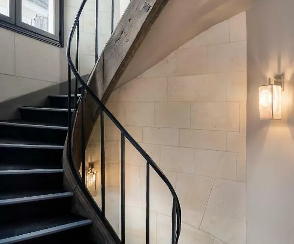 Hotel Le Presbytere Paris