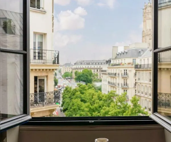 Le Presbytere 3* Parijs