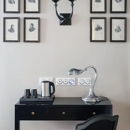 Hotel Le Presbytere Parijs