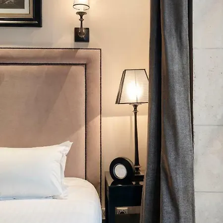 Le Presbytere فندق باريس