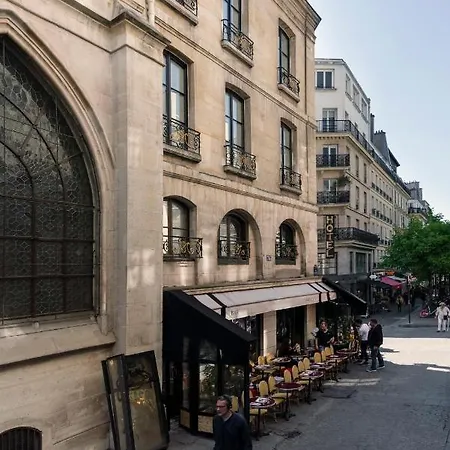 Hotel Le Presbytere Parijs