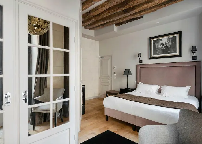Le Presbytere 3*